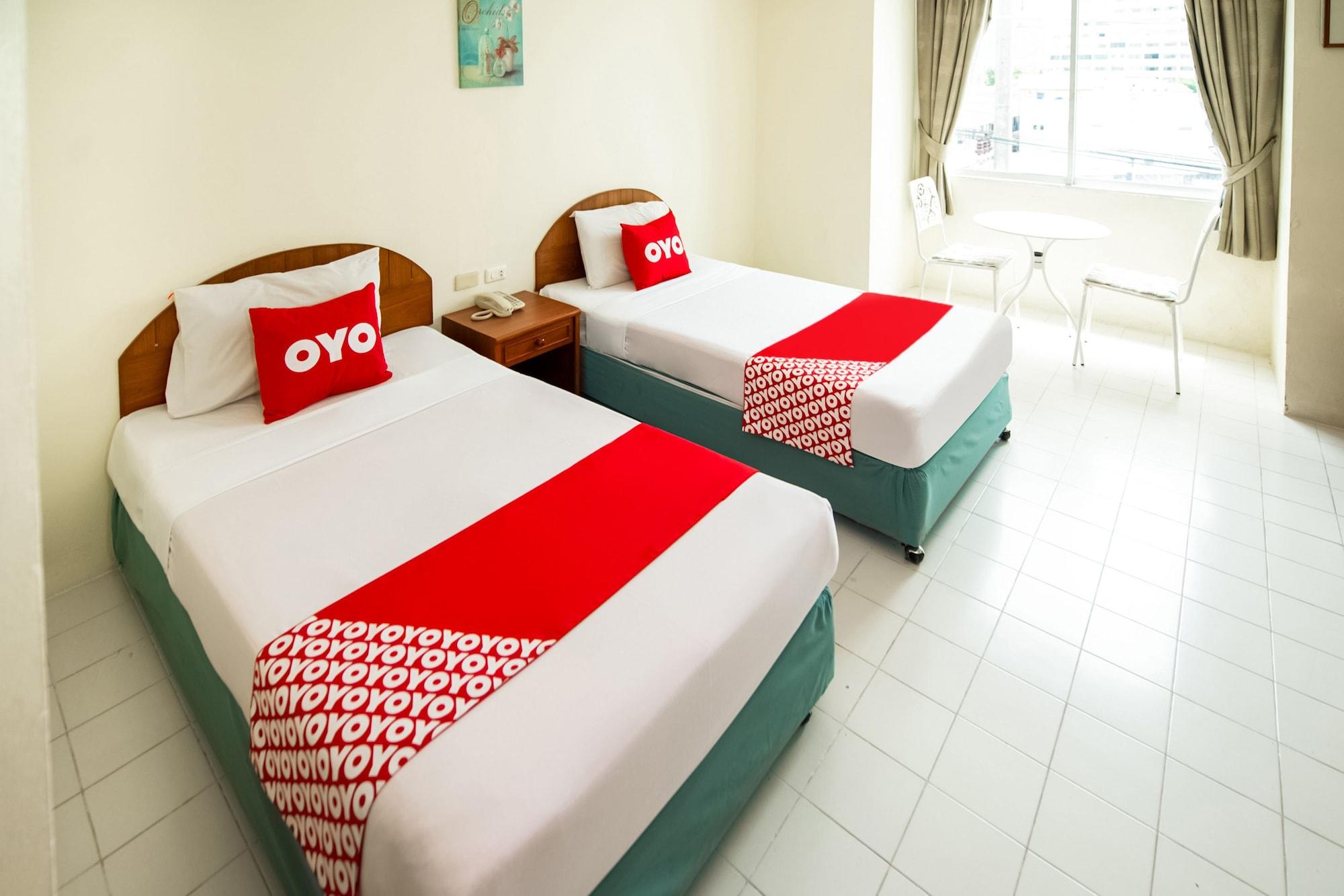 Oyo 320 Regent 2002 Guest House Phuket Екстериор снимка