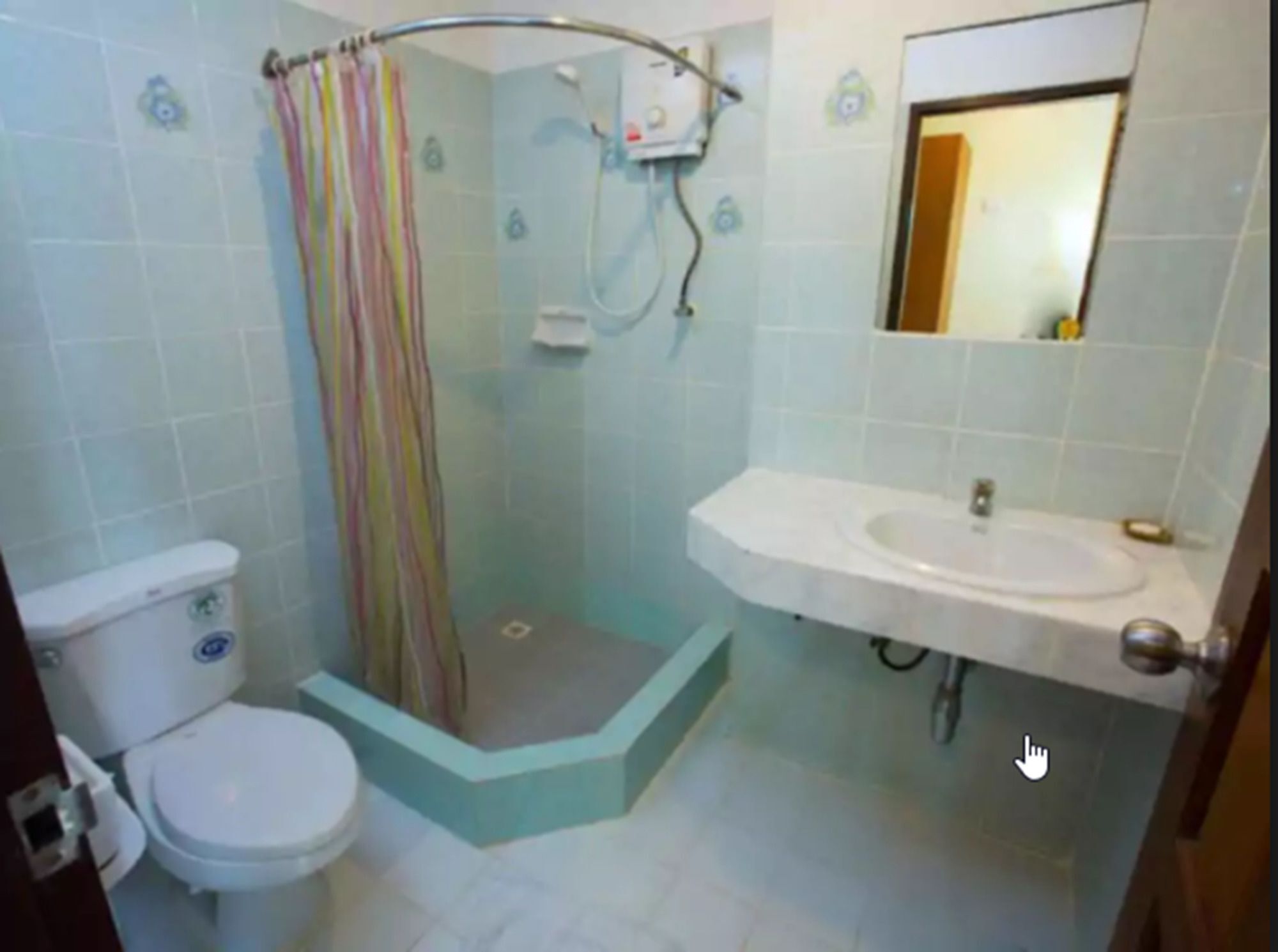 Oyo 320 Regent 2002 Guest House Phuket Екстериор снимка